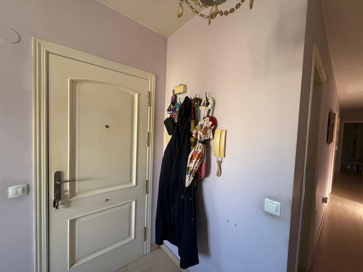 6ea0178798bc8037270c0612c57a6b7f - 3