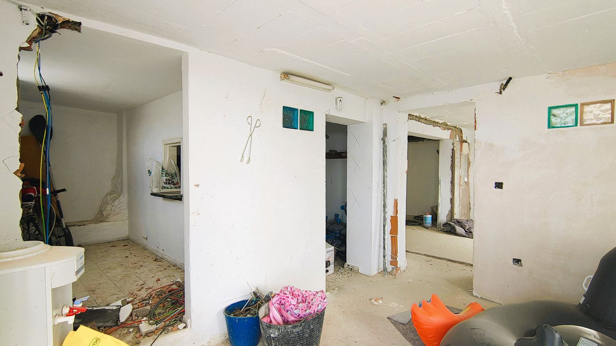 704b5b5d06f5343c5fa15601da103b49 - 30