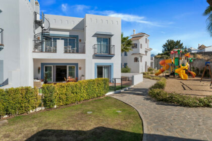 708ccae5805e0a8241bef8b2e4823d2e - 31