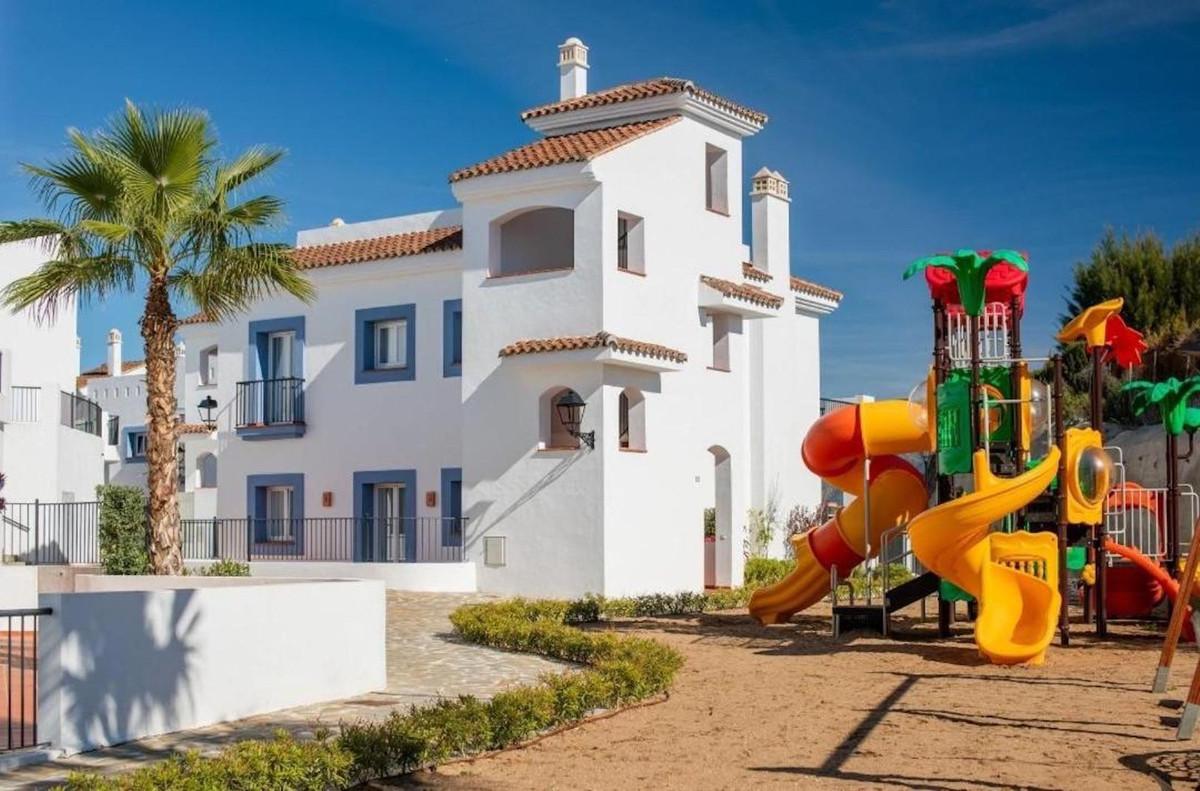 708ccae5805e0a8241bef8b2e4823d2e - 32