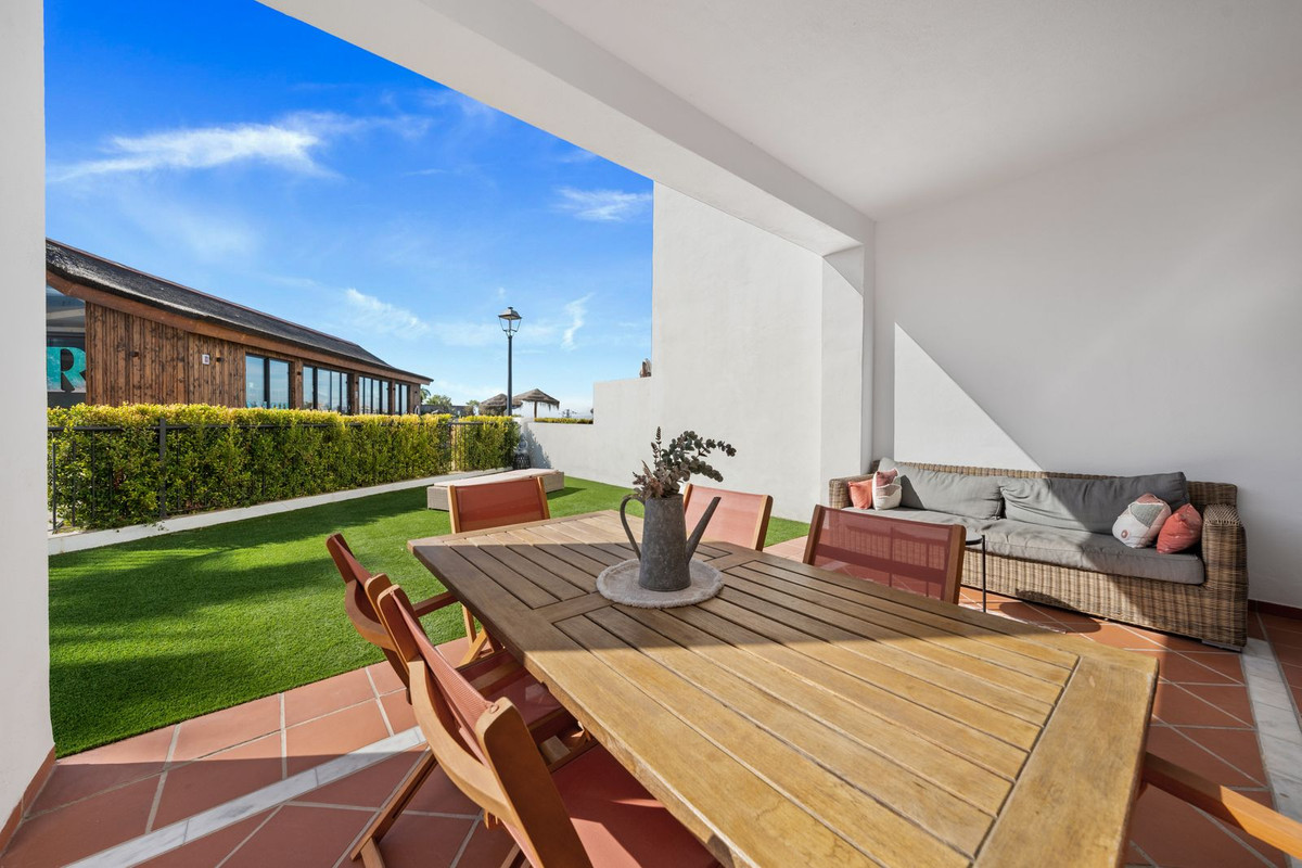 708ccae5805e0a8241bef8b2e4823d2e - 5