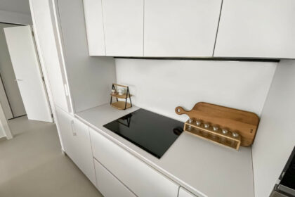 7091936f8af2d2d7b3d47c7c20b47d22 - 13