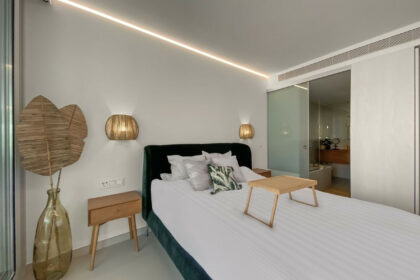 7091936f8af2d2d7b3d47c7c20b47d22 - 14