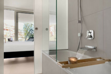 7091936f8af2d2d7b3d47c7c20b47d22 - 17