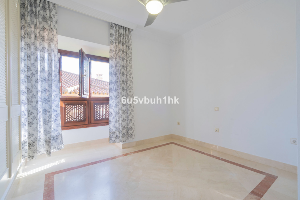 71303662b026a653ecb96da770a91ae2 - 23