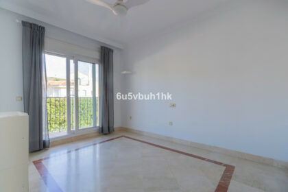 71303662b026a653ecb96da770a91ae2 - 25