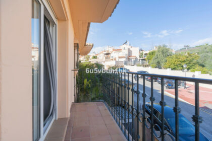 71303662b026a653ecb96da770a91ae2 - 26