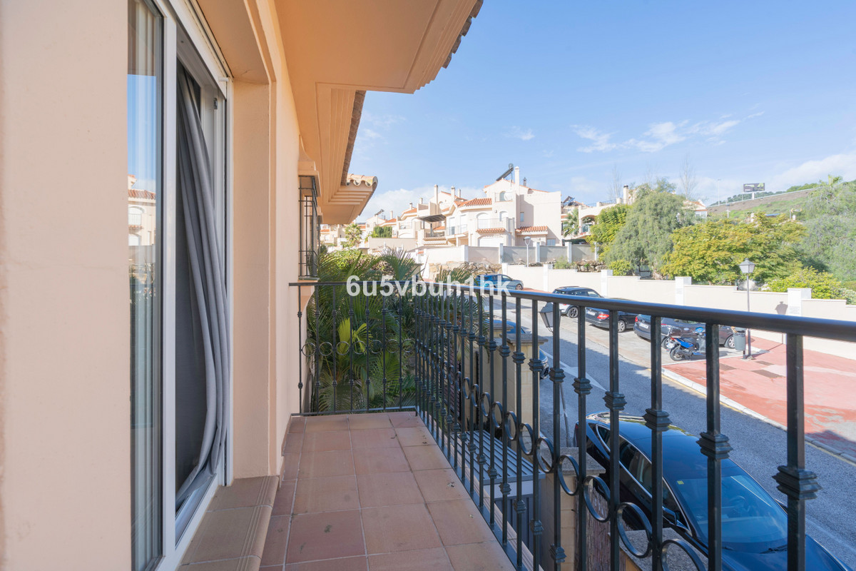 71303662b026a653ecb96da770a91ae2 - 26