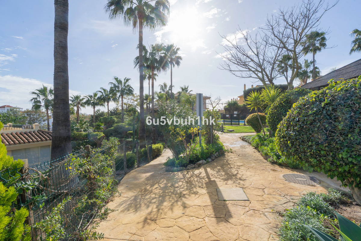 71303662b026a653ecb96da770a91ae2 - 32