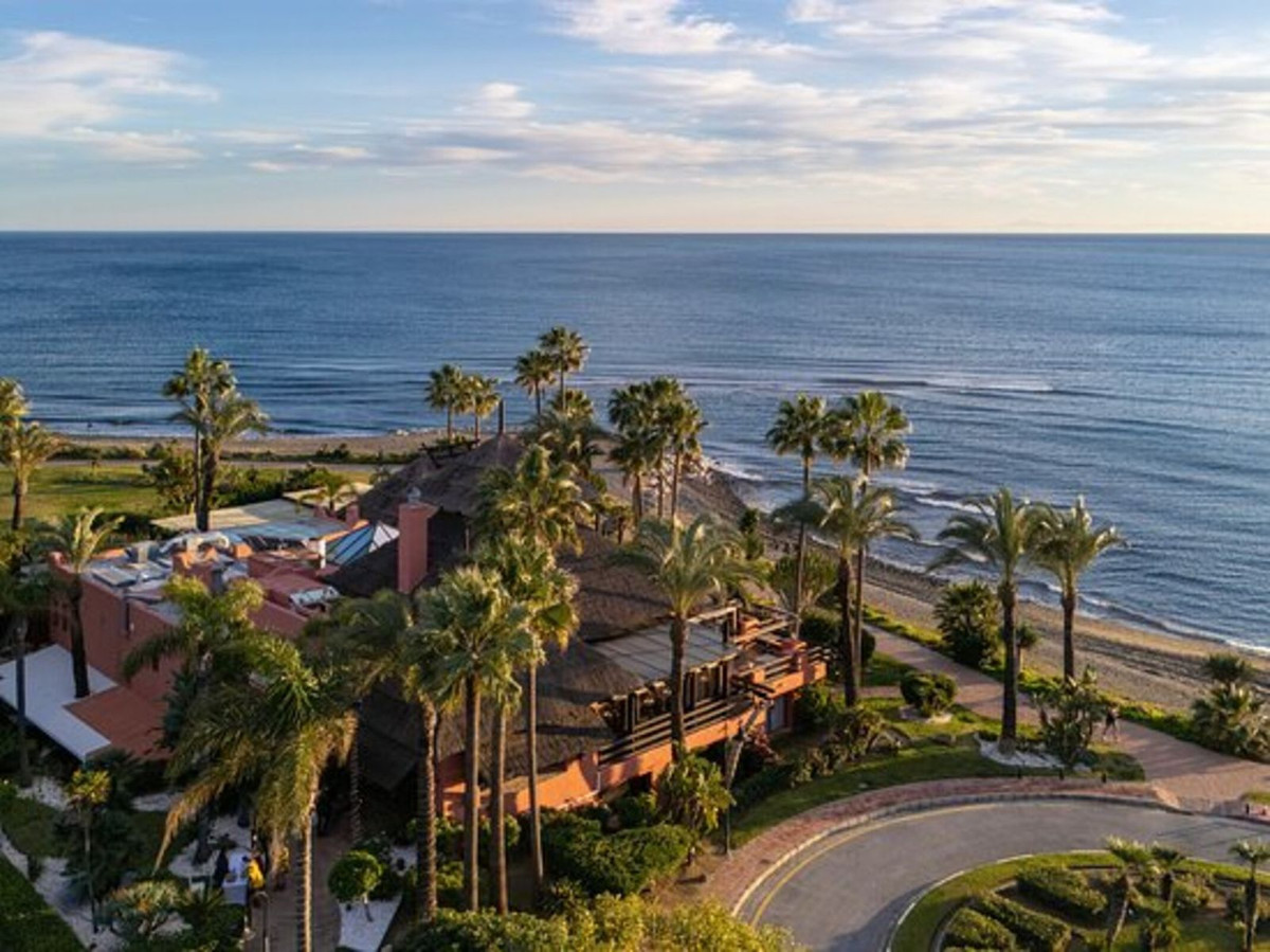 71b5709dcc6ff10fdb27874d24ece7bf - 17