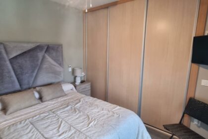 721910dfed7165d3c7919971c244233a - 21