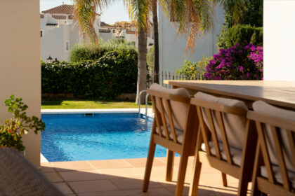 72400818202f834b3dfb4f56441e89fe - 19