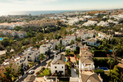 72400818202f834b3dfb4f56441e89fe - 51