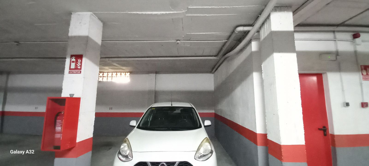 733f6fe299e7ba9df766b206e3793b84 - 20