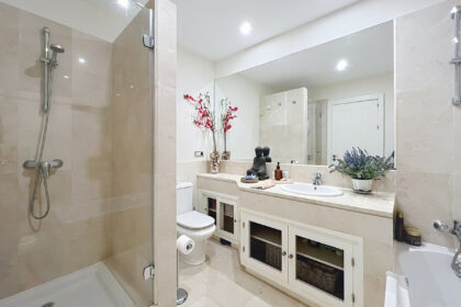 734c464b7e3292783f75af6a49c5ece5 - 15