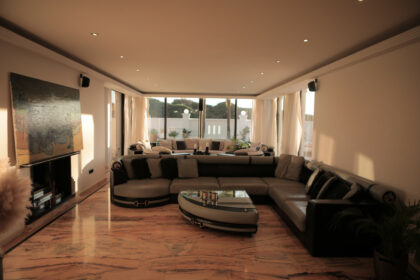 76a2137bc838983a23f5d97880551f1b - 12