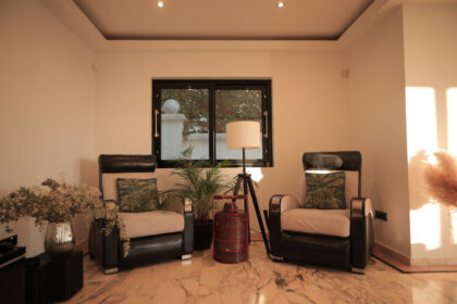 76a2137bc838983a23f5d97880551f1b - 14