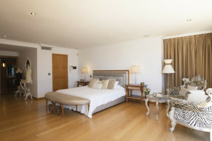 76a2137bc838983a23f5d97880551f1b - 23