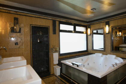 76a2137bc838983a23f5d97880551f1b - 26