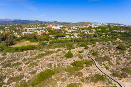 76a2137bc838983a23f5d97880551f1b - 51