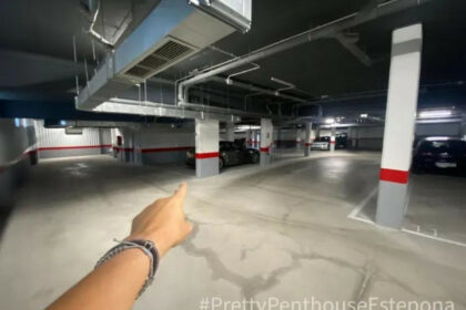 76d0e80a5a89384d6879da575ee543f6 - 17