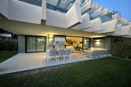 784249ac2e62b03c78fee20900d7771d - 15