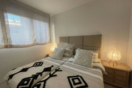 784249ac2e62b03c78fee20900d7771d - 25