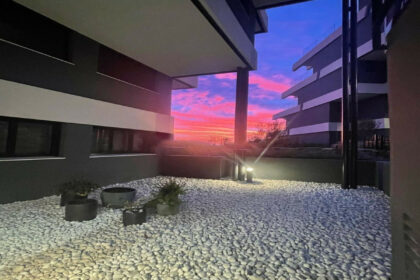 784249ac2e62b03c78fee20900d7771d - 33