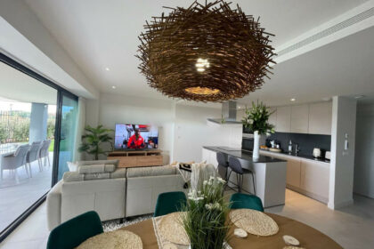 784249ac2e62b03c78fee20900d7771d - 9