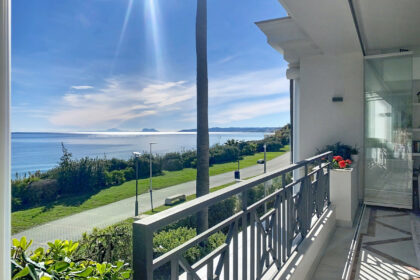 7a21ed66d82684e5abc67bf67bfe1669 - 11