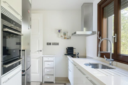 7a21ed66d82684e5abc67bf67bfe1669 - 23