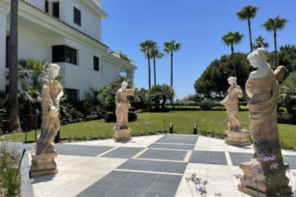 7a21ed66d82684e5abc67bf67bfe1669 - 55