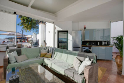 7a2f44db7e9584132ebc390651eaab21 - 13