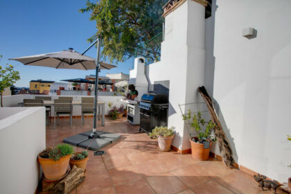 7a2f44db7e9584132ebc390651eaab21 - 15