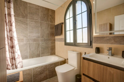 7a2f44db7e9584132ebc390651eaab21 - 7