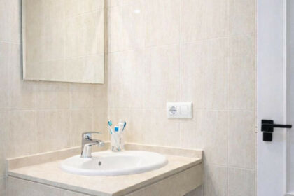 7b1b91639cc473084674a7d2755b25f1 - 7