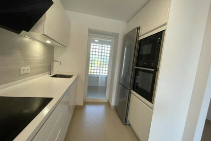 7ccbd9b0d245b249cab01ccf392b99f7 - 12