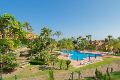 7ccbd9b0d245b249cab01ccf392b99f7 - 18