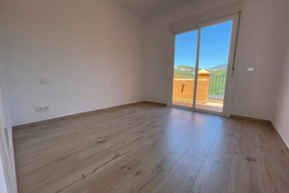 7ccbd9b0d245b249cab01ccf392b99f7 - 29