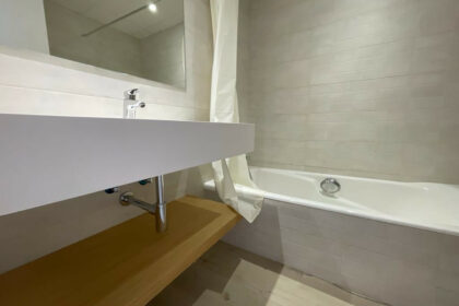 7ccbd9b0d245b249cab01ccf392b99f7 - 31