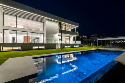 7fb557d05cc95868e8f79c0069d61197 - 26