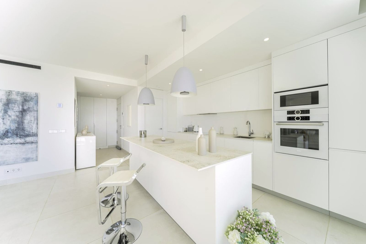 7fd6ec9ae4f73fe1602288d122b06e66 - 10