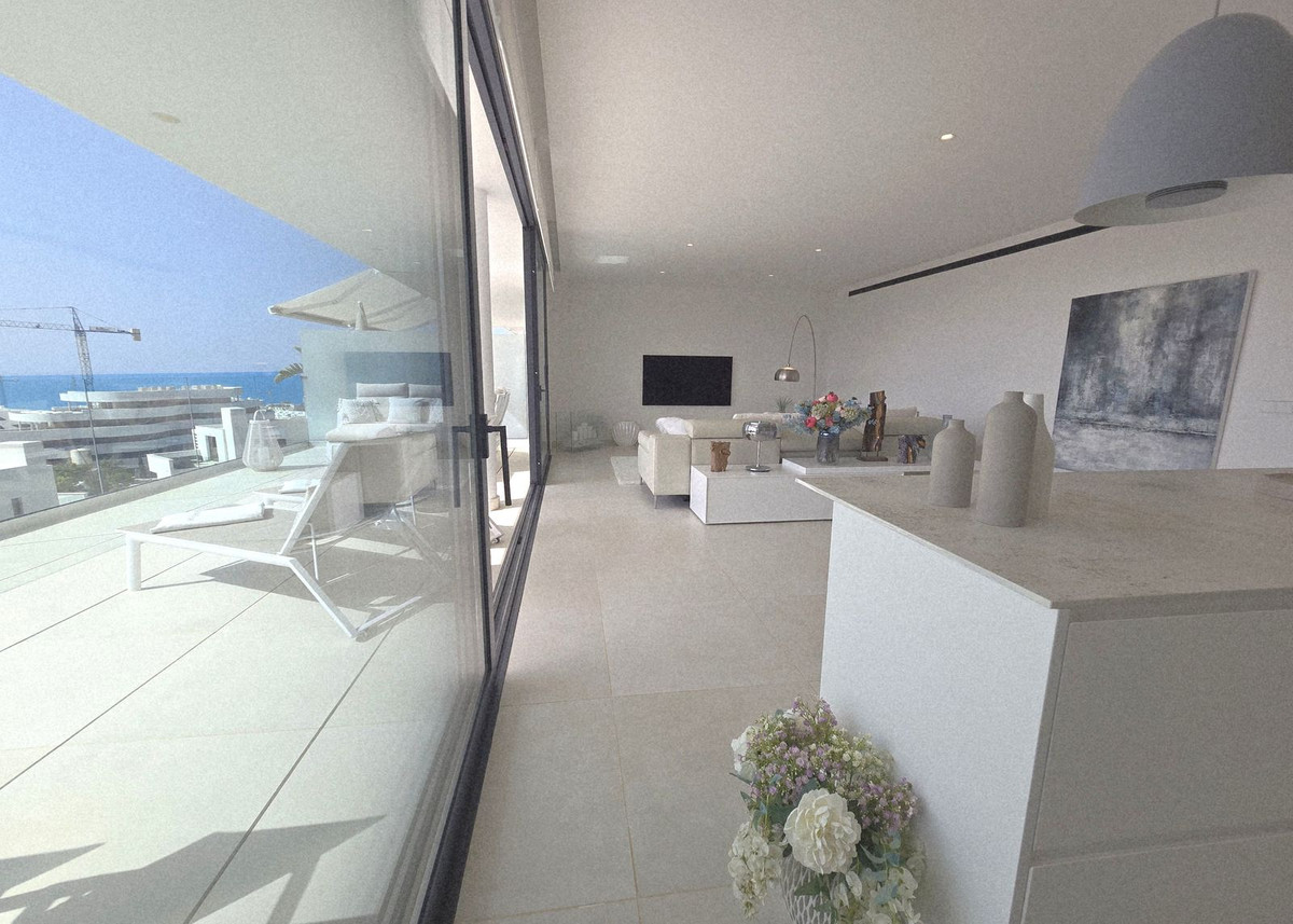 7fd6ec9ae4f73fe1602288d122b06e66 - 19