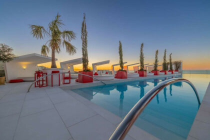 7fd6ec9ae4f73fe1602288d122b06e66 - 27