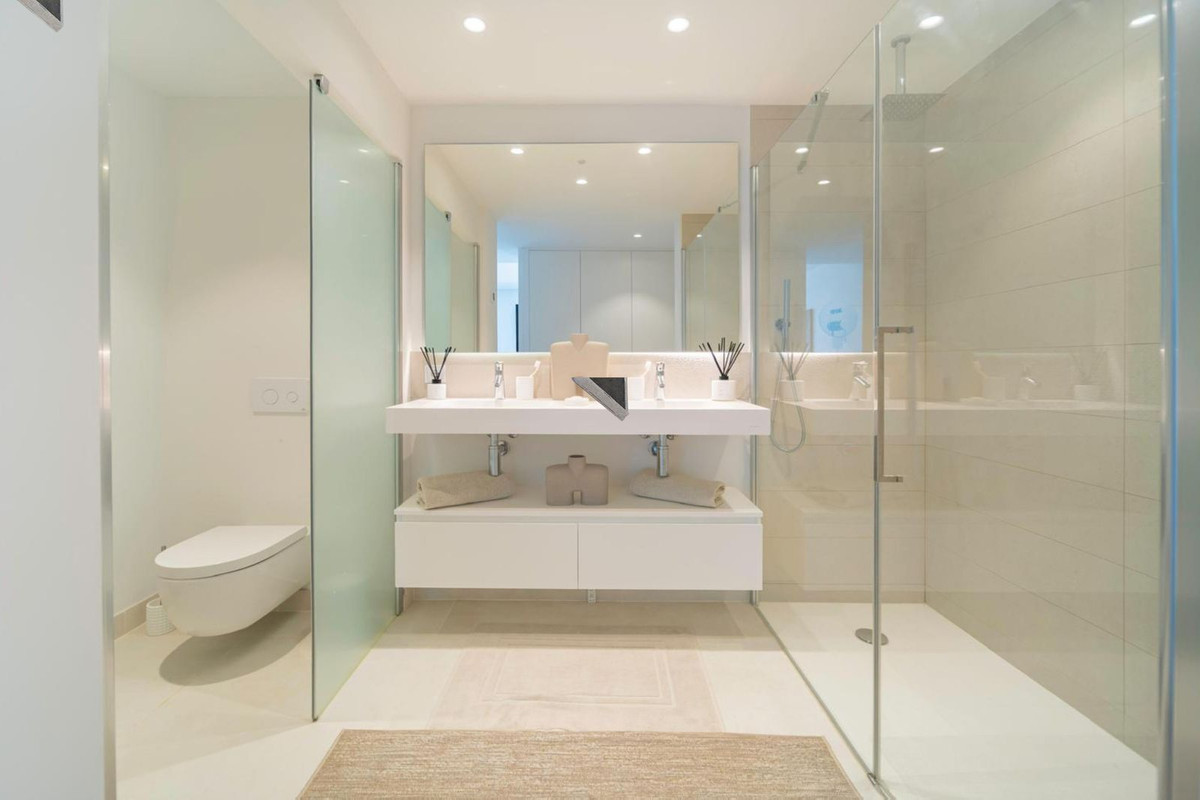 7fd6ec9ae4f73fe1602288d122b06e66 - 5