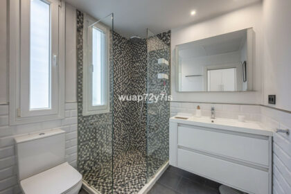 7ff94053a1fa964bdfe2cb54c7064800 - 26