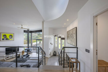 7ff94053a1fa964bdfe2cb54c7064800 - 4