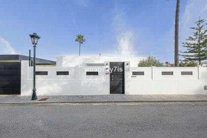 7ff94053a1fa964bdfe2cb54c7064800 - 56