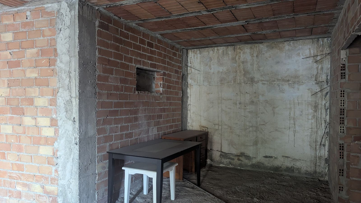 7ffe46a57988bf286712a06a05ffb66b - 18