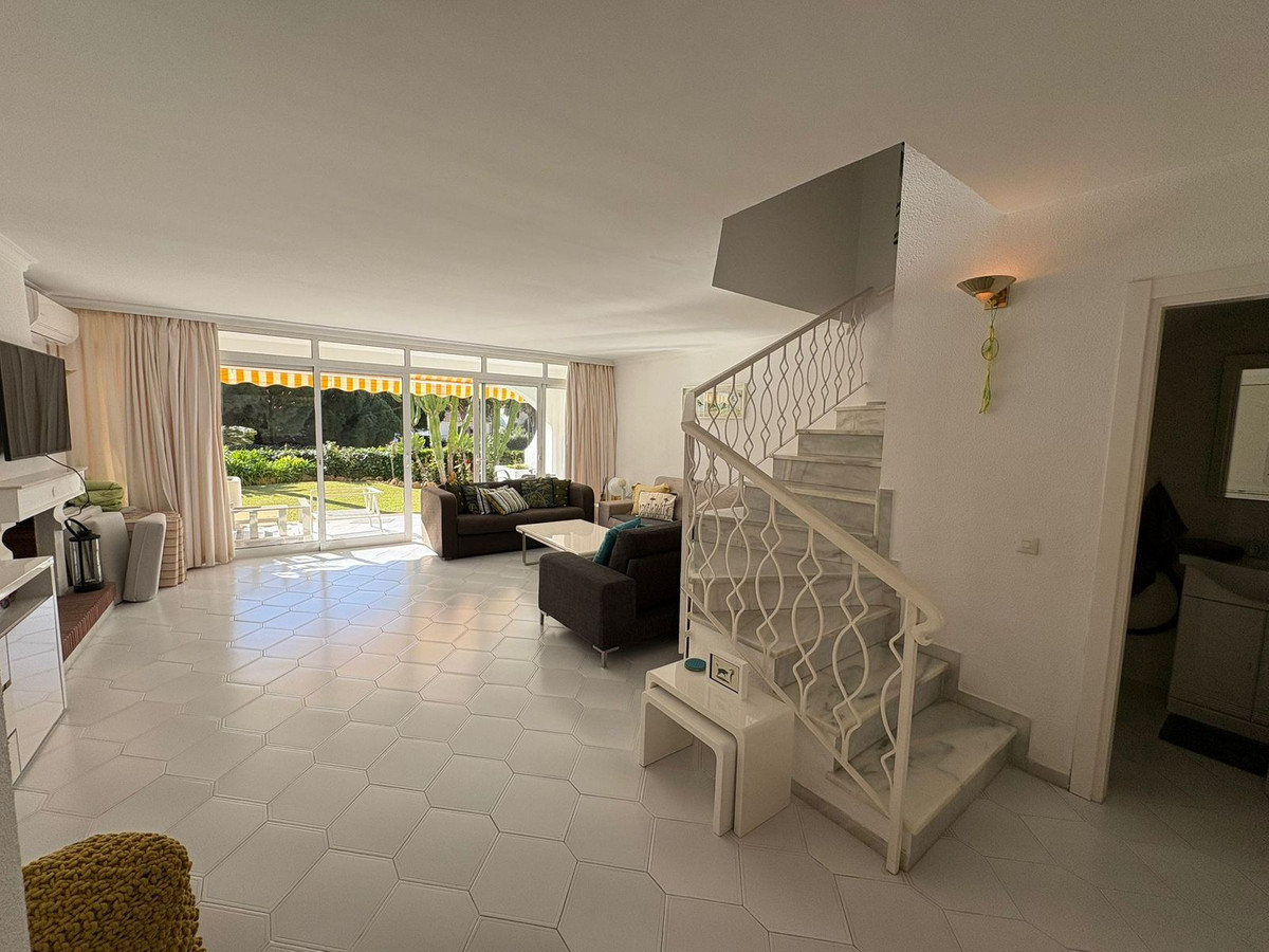 802f1c907801c54e5123382e62a2f060 - 10